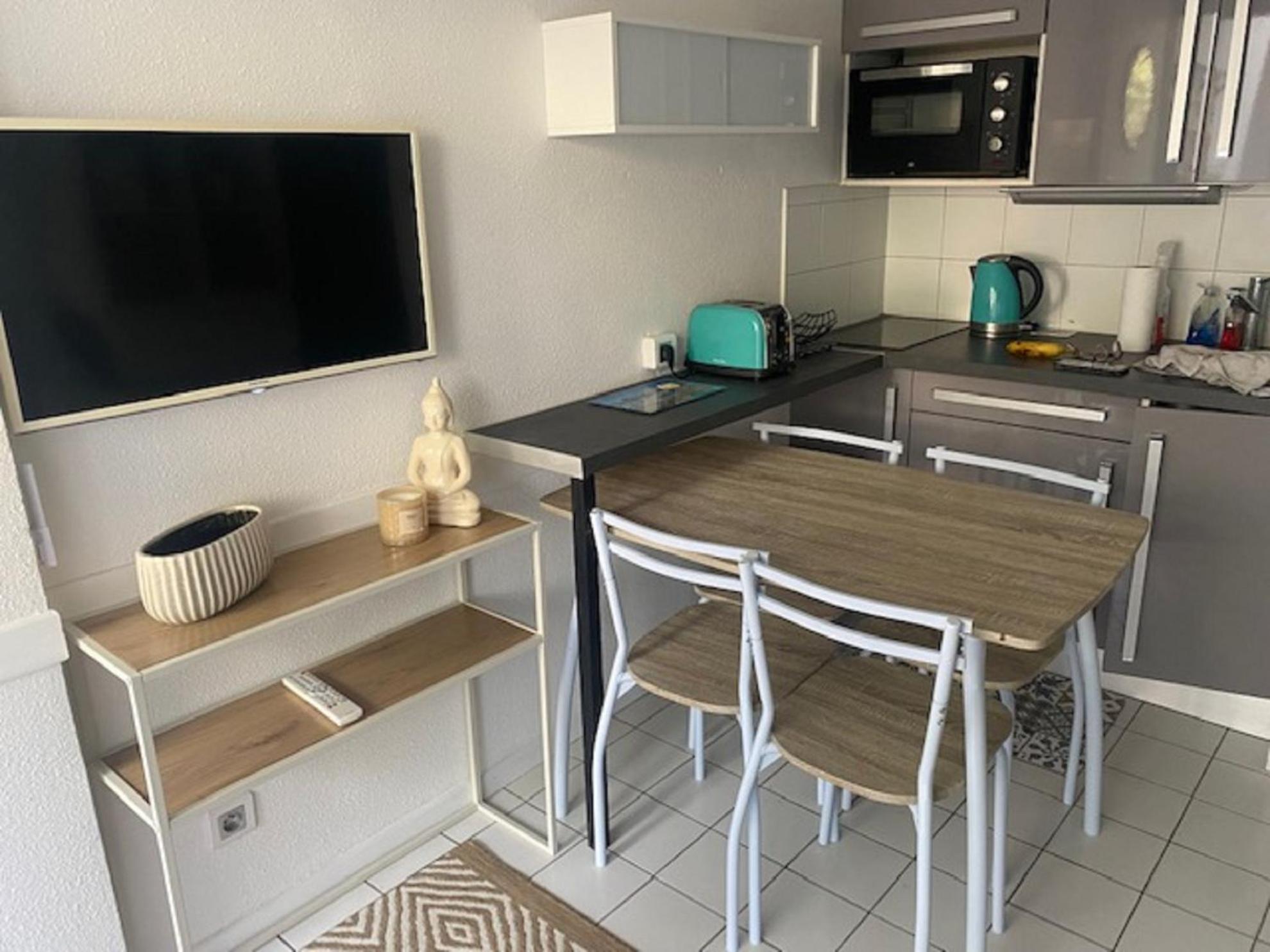 Vittoria Immobilier 4-Reglement Sur Place -Cheques Vacances Acceptes Ла-Гранд-Мот Номер фото
